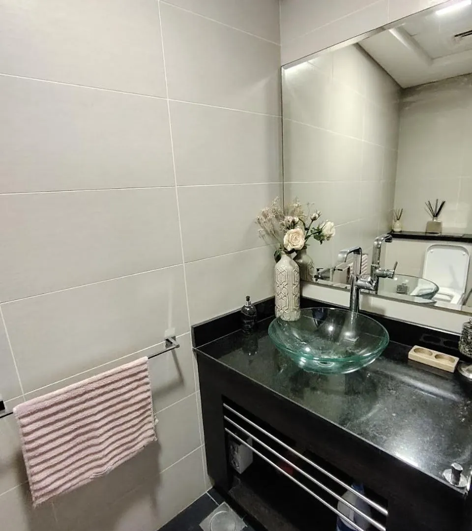 Full Marina View Cayan Tower Apartment Dubai