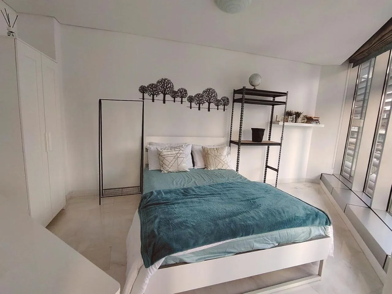 Full Marina View Cayan Tower Apartment Dubai
