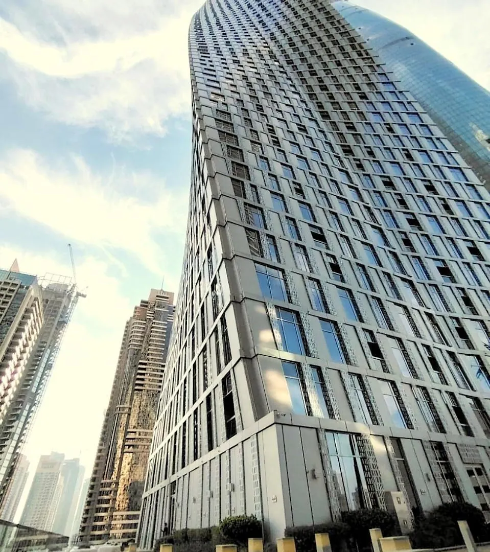 Full Marina View Cayan Tower Apartment Dubai